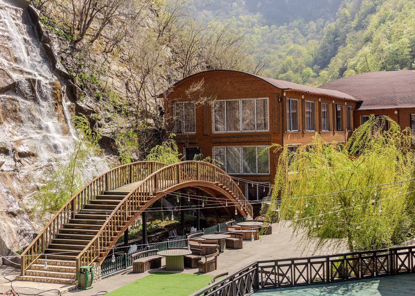 Nazlı Bulaq İstirahət Mərkəzi